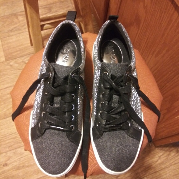 michael kors fashion sneakers